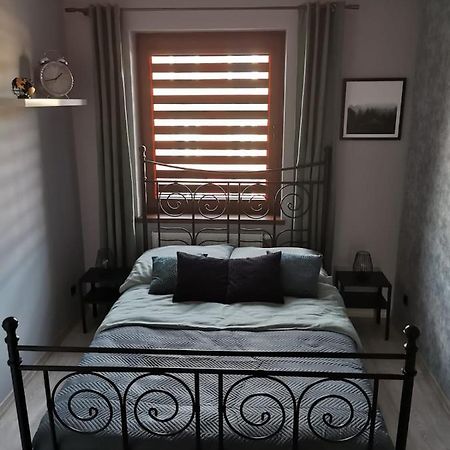 Apartament Osiedle Jelonka Appartement Jelenia Góra Buitenkant foto